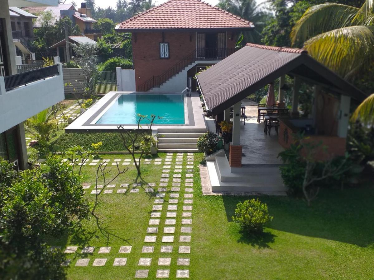 Green Wood Villa Негомбо Экстерьер фото
