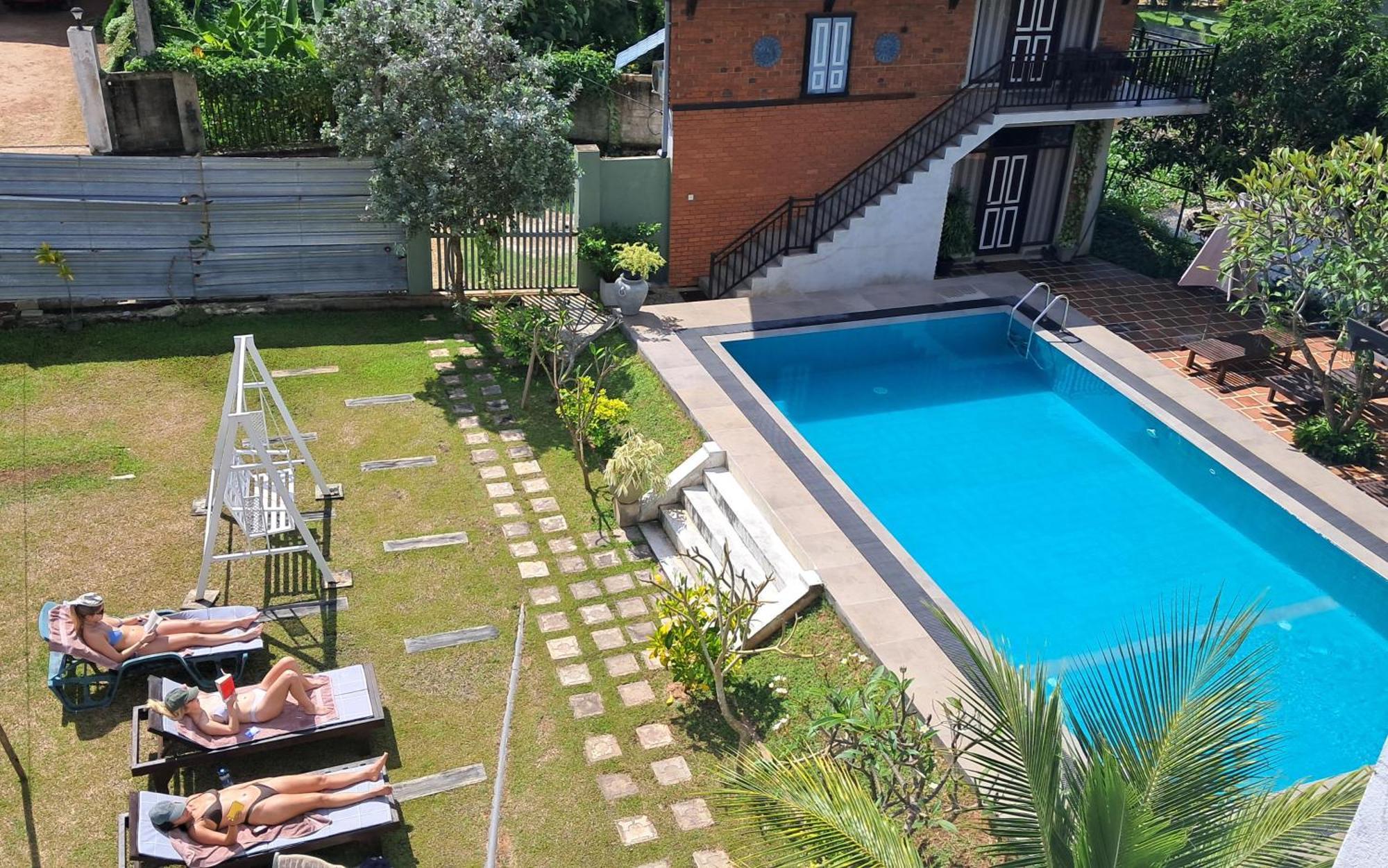 Green Wood Villa Негомбо Экстерьер фото